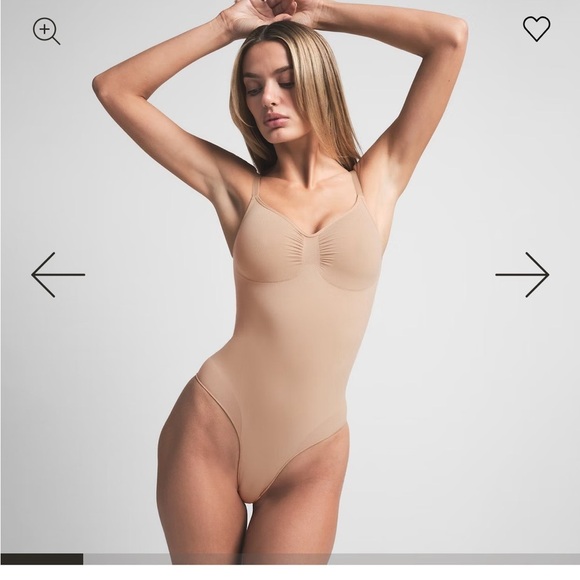 SKIMS Other - SKIMS SEAMLESS SCULPT BRIEF BODYSUIT IN CLAY SIZE MEDIUM - brand new 
Never worn